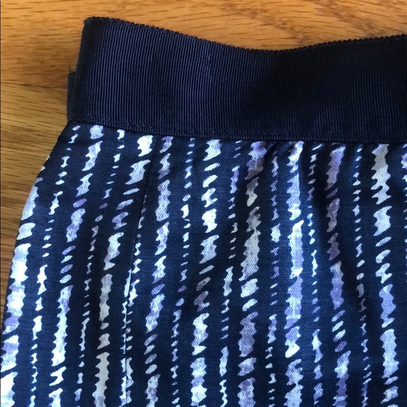 Loft Pencil Skirt - Picture 4 of 4